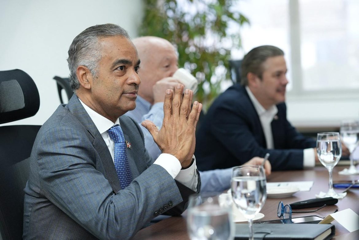 Gobierno avanza en reforma de la Ley Minera