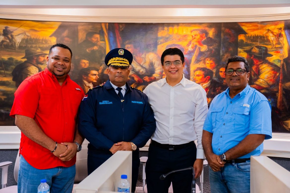 Fellito Suberví va a Los Alcarrizos con solución de 4,500 metros de cañada