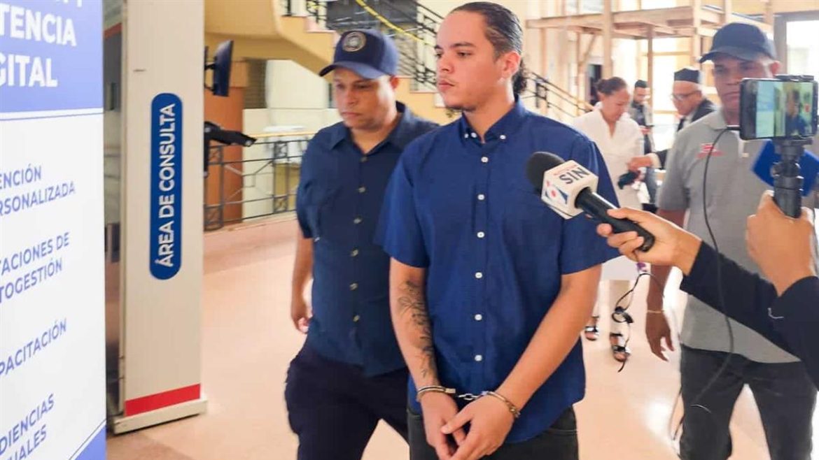 Prisión para hombre que apuñaló a expareja embarazada